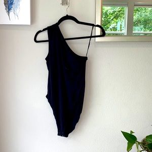 One shoulder bodysuit